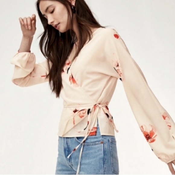 Aritzia Wilfred Lilia Floral Wrap Top - Picture 2 of 9